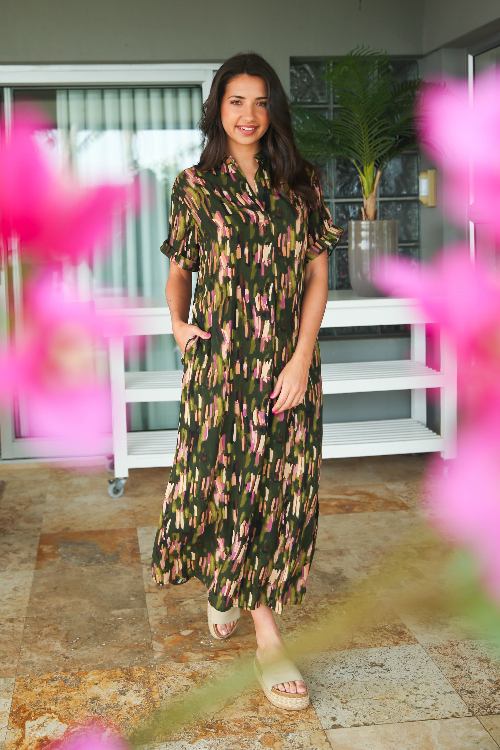 Jan - Resort Dress with Belt, Brush Strokes