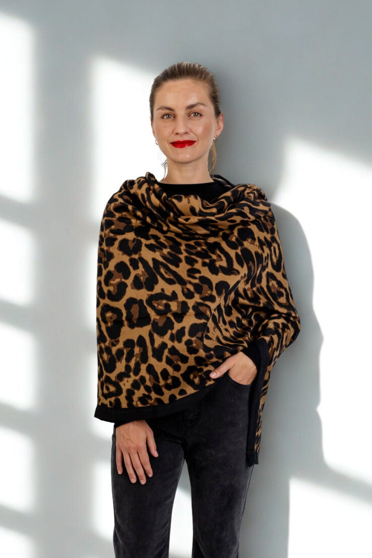 Light Weigh Scarf - Animal Print with Boarder