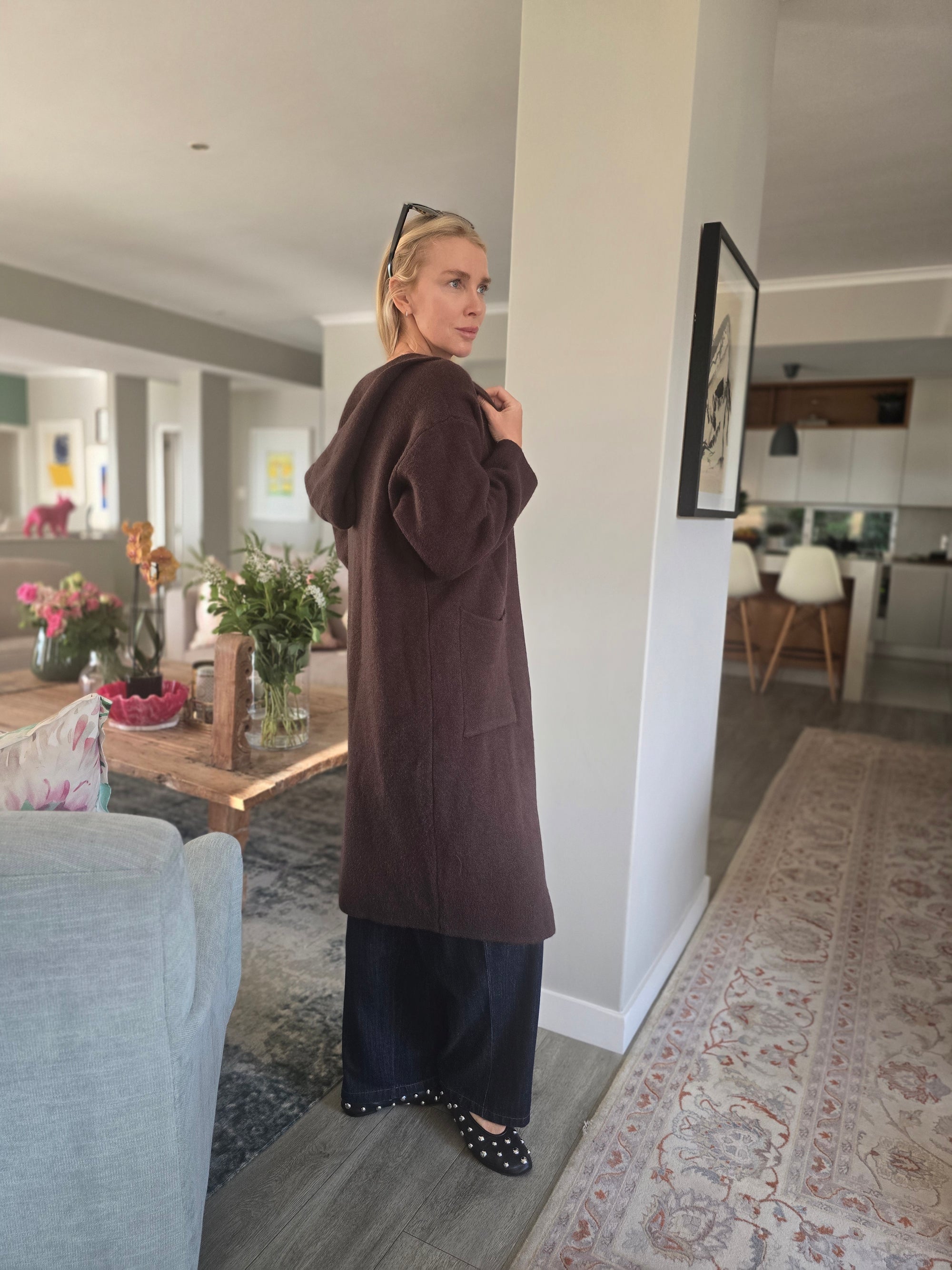 Cadiz - Long Hoody Cardi with Pockets, Chocolate