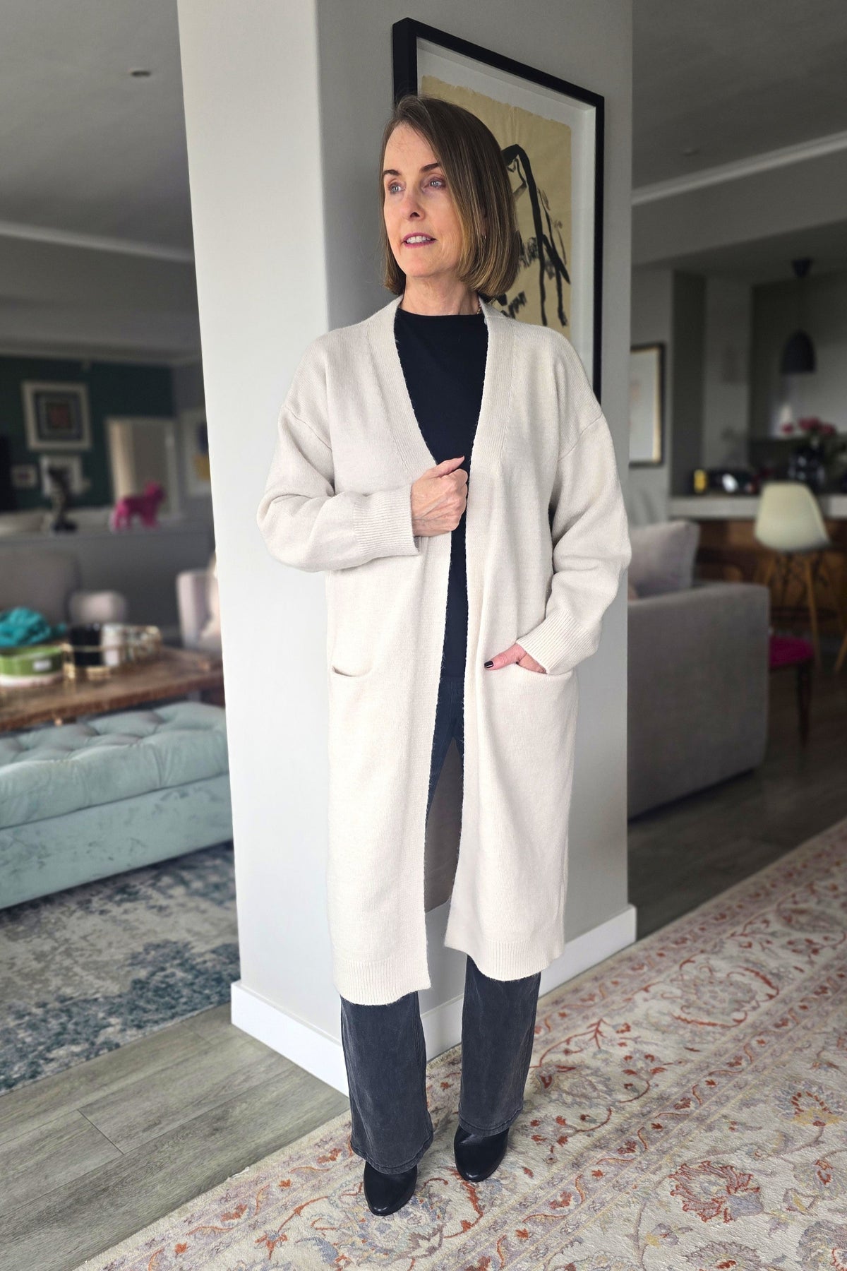 Bilbao - Long Cardi with Inverted Pockets, Milk