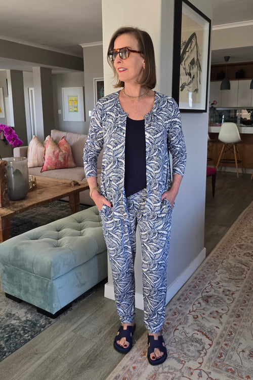 Anna - Button through Cardi, Inked Nature