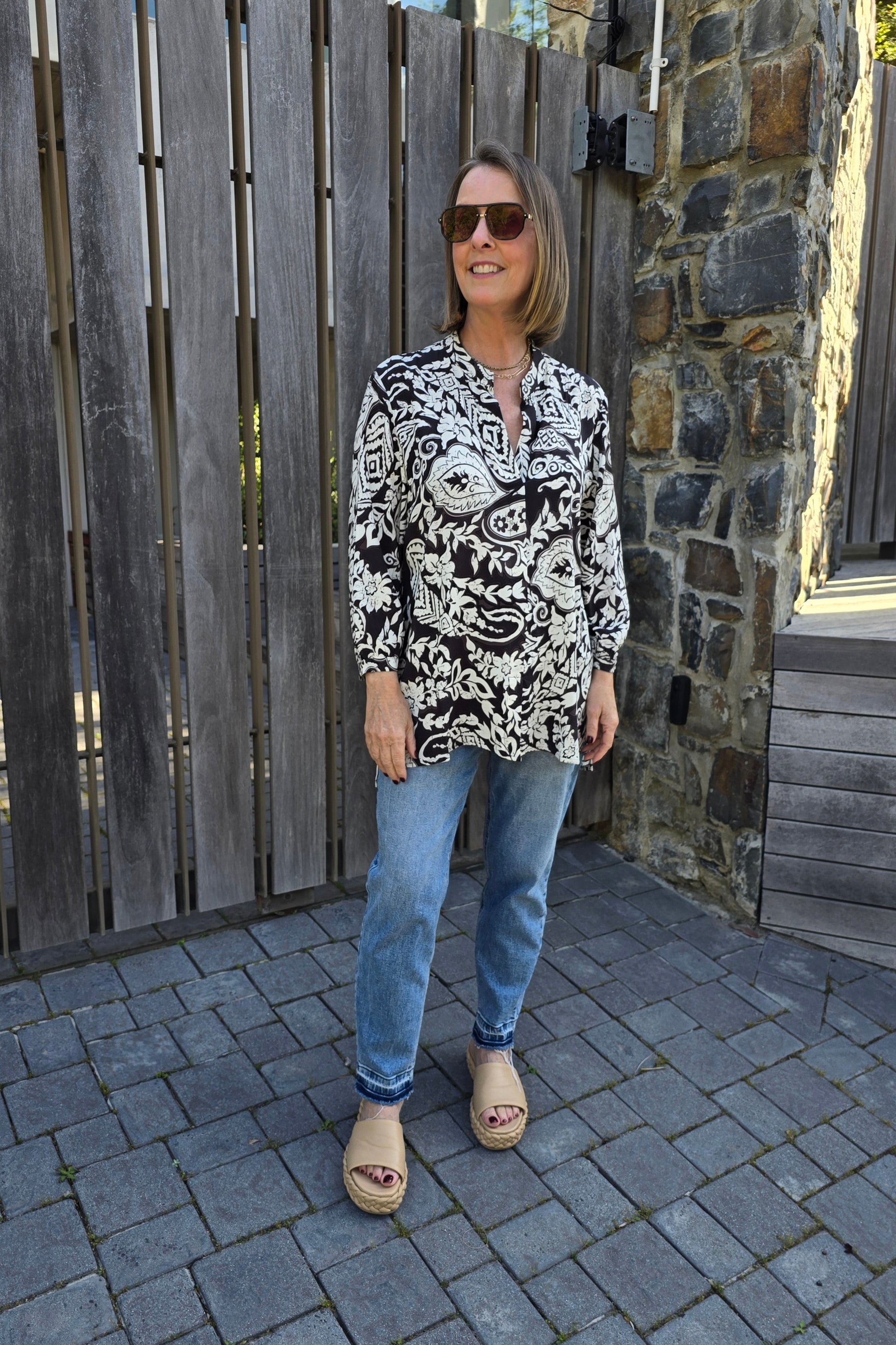 River - Mandarin Relaxed fit Shirt, Drifted Motif