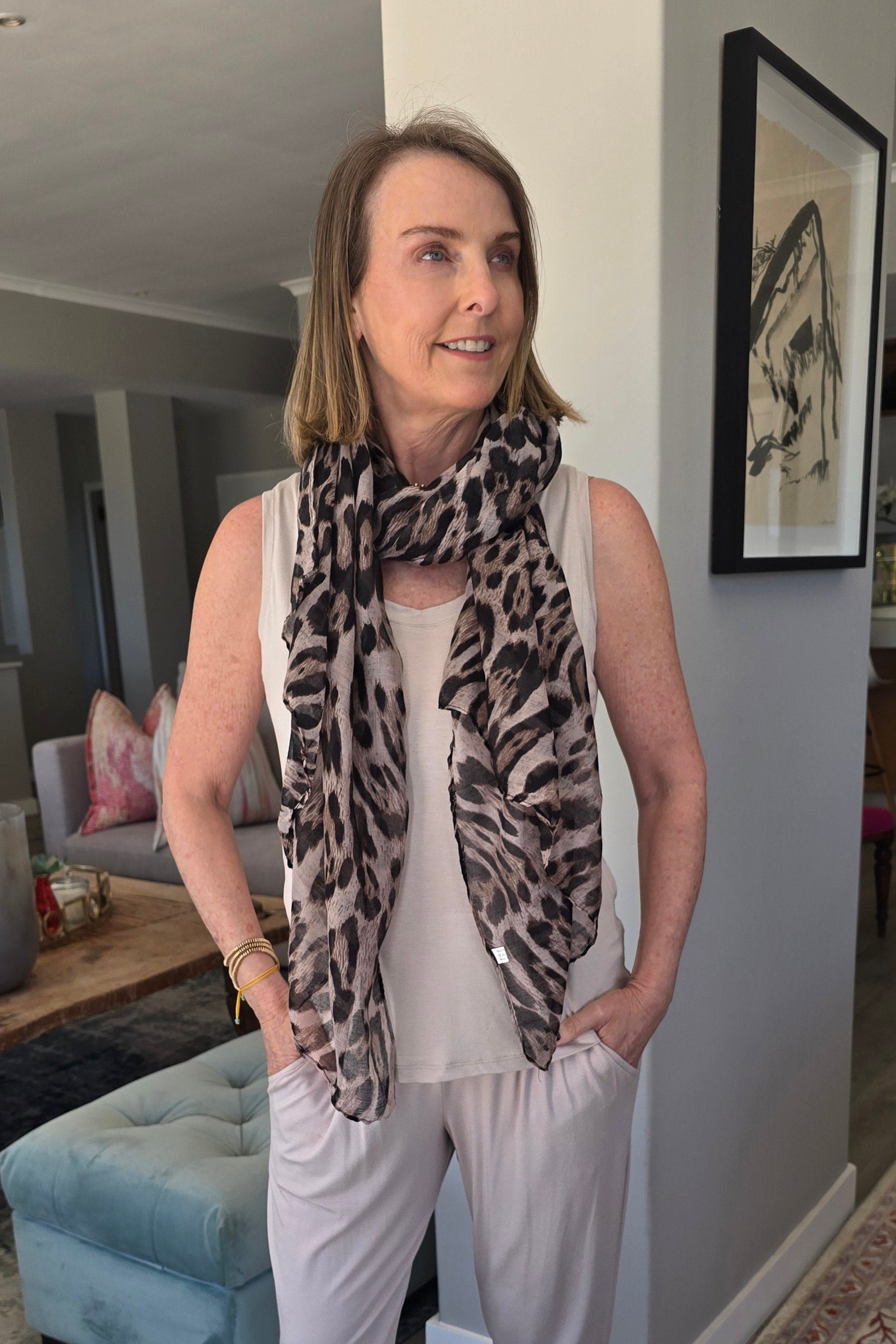 Light Weigh Scarf - Animal Print