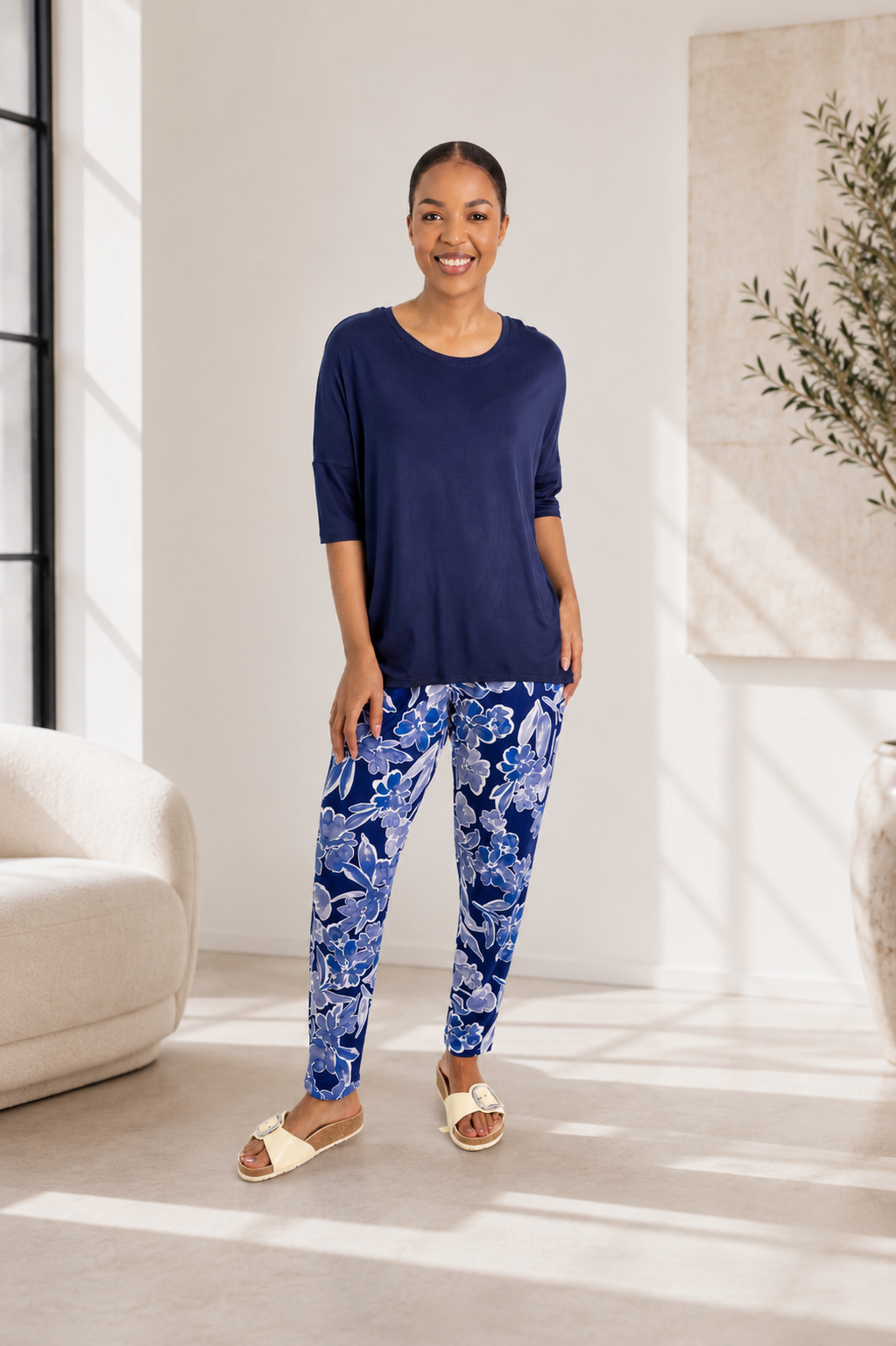 Roxanne - Classic Pant, Blue Ink Blooms