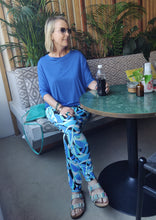 Load image into Gallery viewer, Roxanne - Classic Pant, Aqua Pucci
