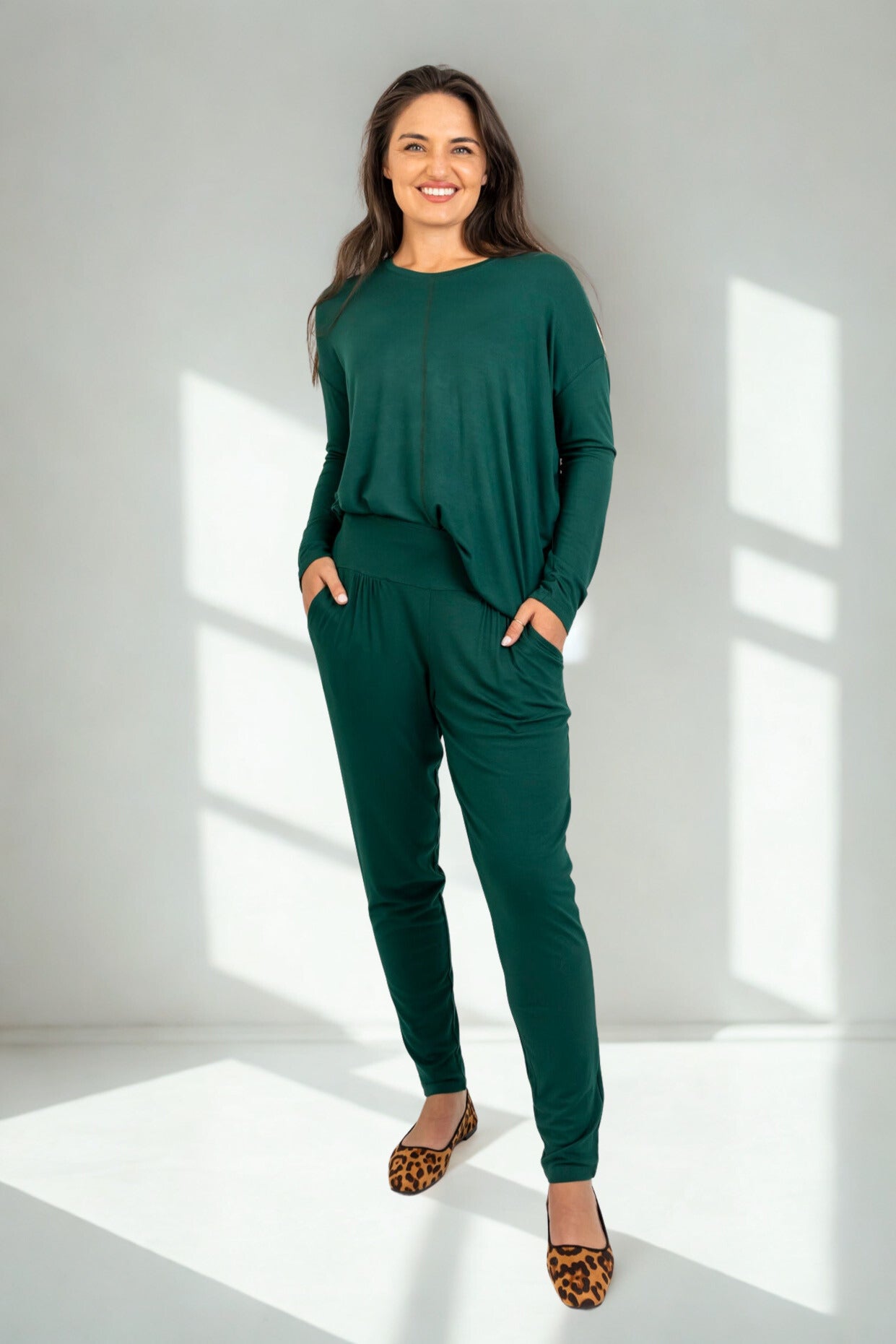 Roxanne - Classic Pant, Cypress Green