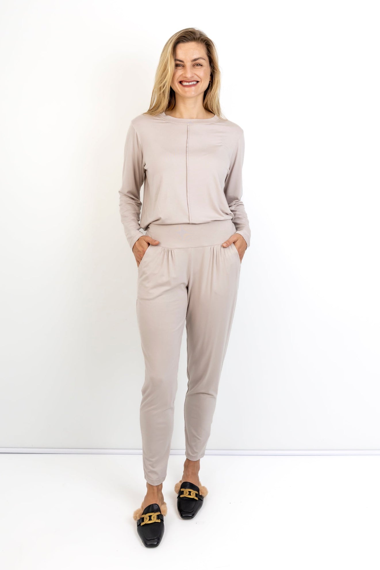 Roxanne - Stone Classic Pant