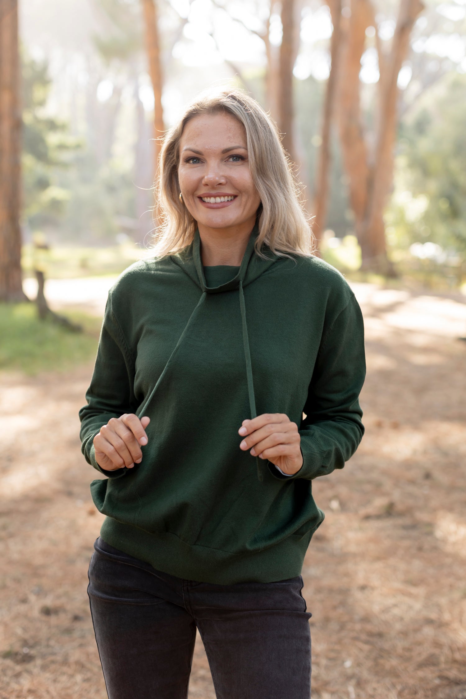 Castellon - Funnel Neck with Draw String