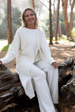 Load image into Gallery viewer, Padova - Long Classic Cardi, Cream
