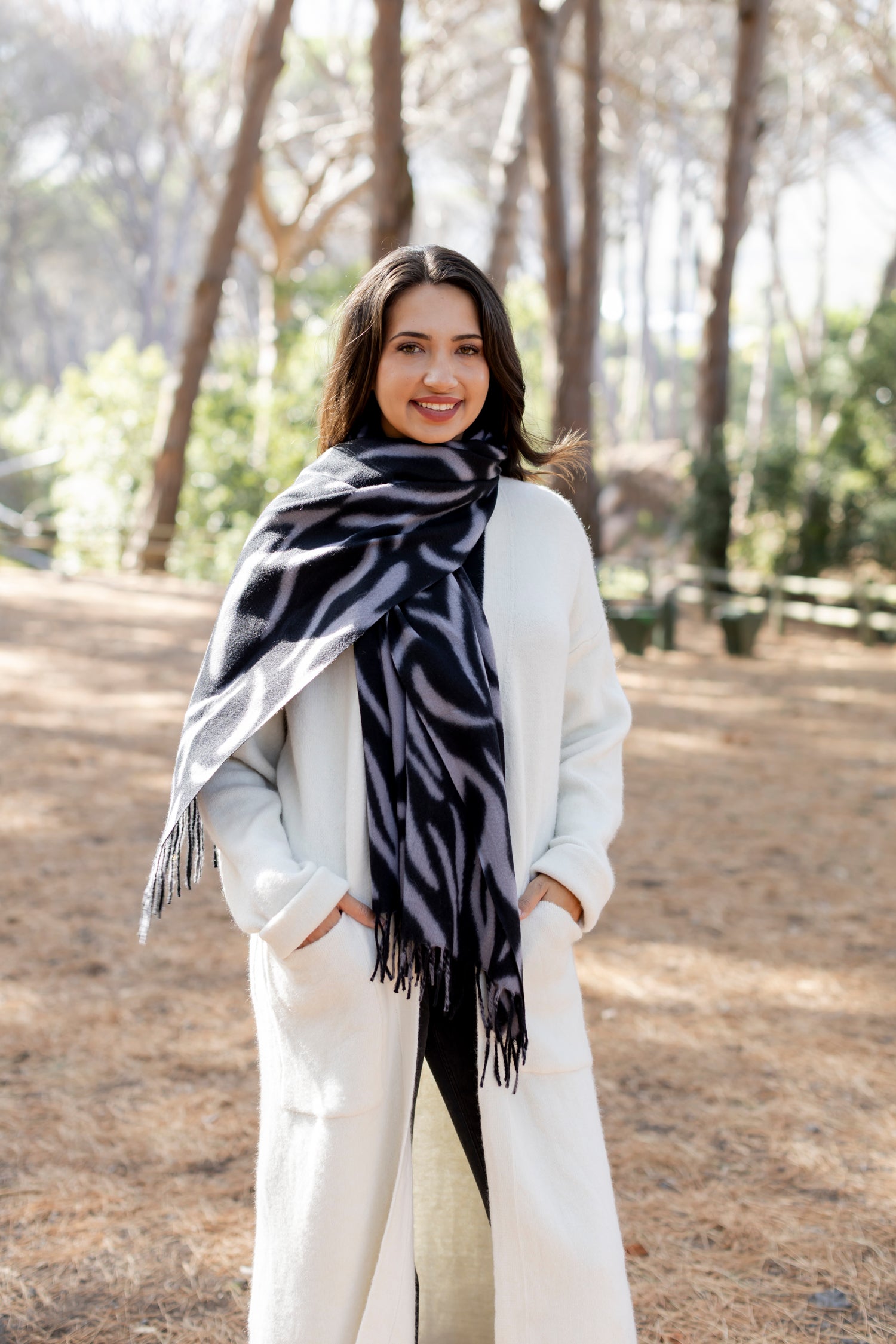 Warm Handle Animal Stripe Scarf - Grey