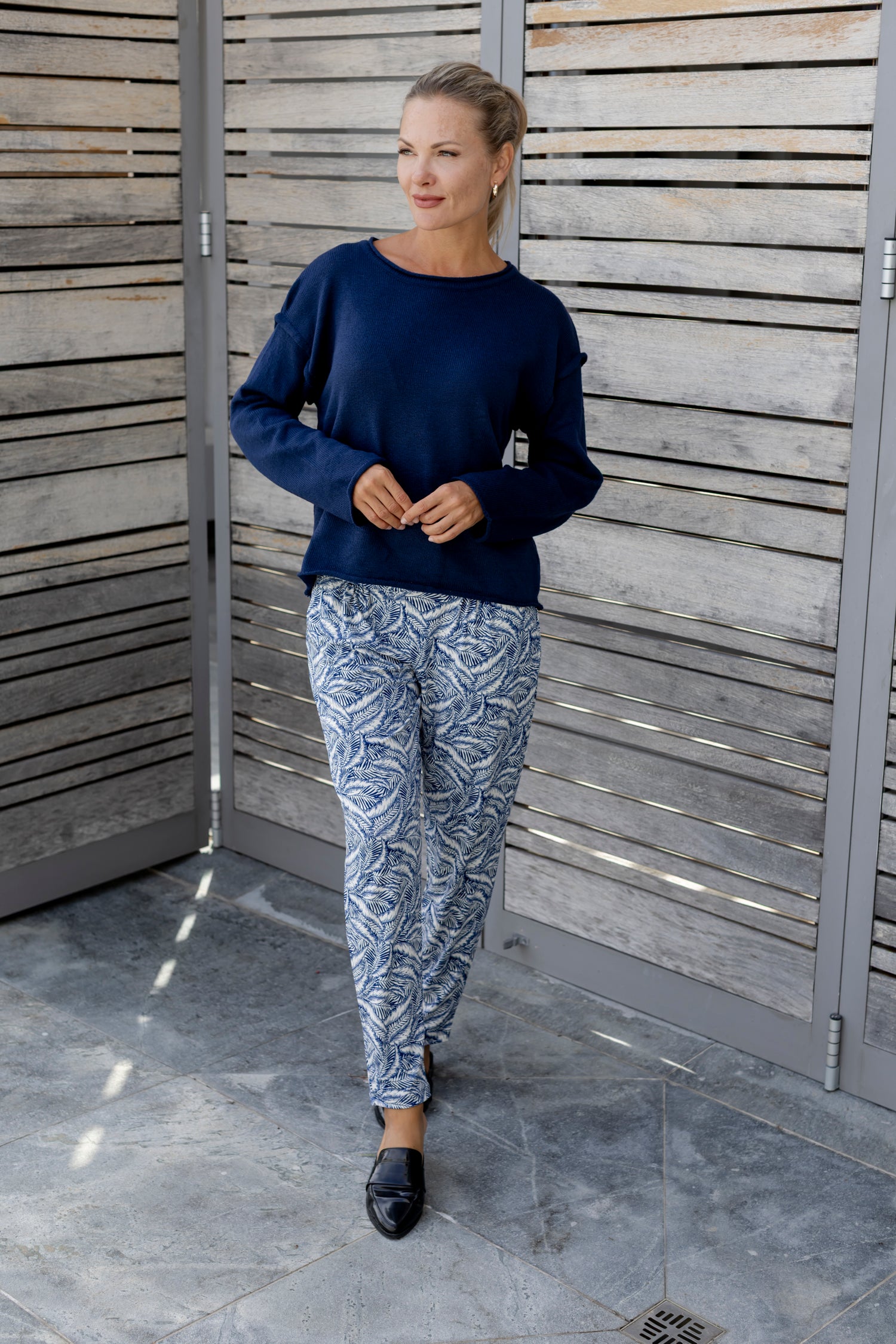 Salerno - Boxy Styled Crew Knit, Navy
