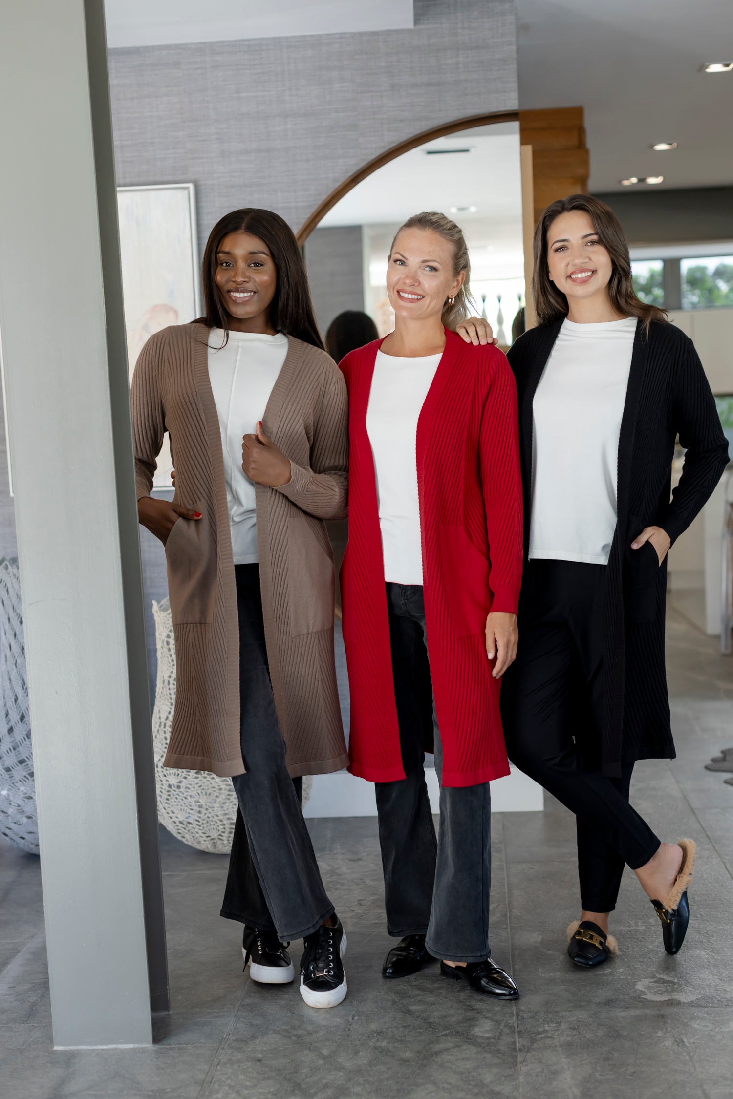Santiago - Rib Styled Cardi with Pockets, Black