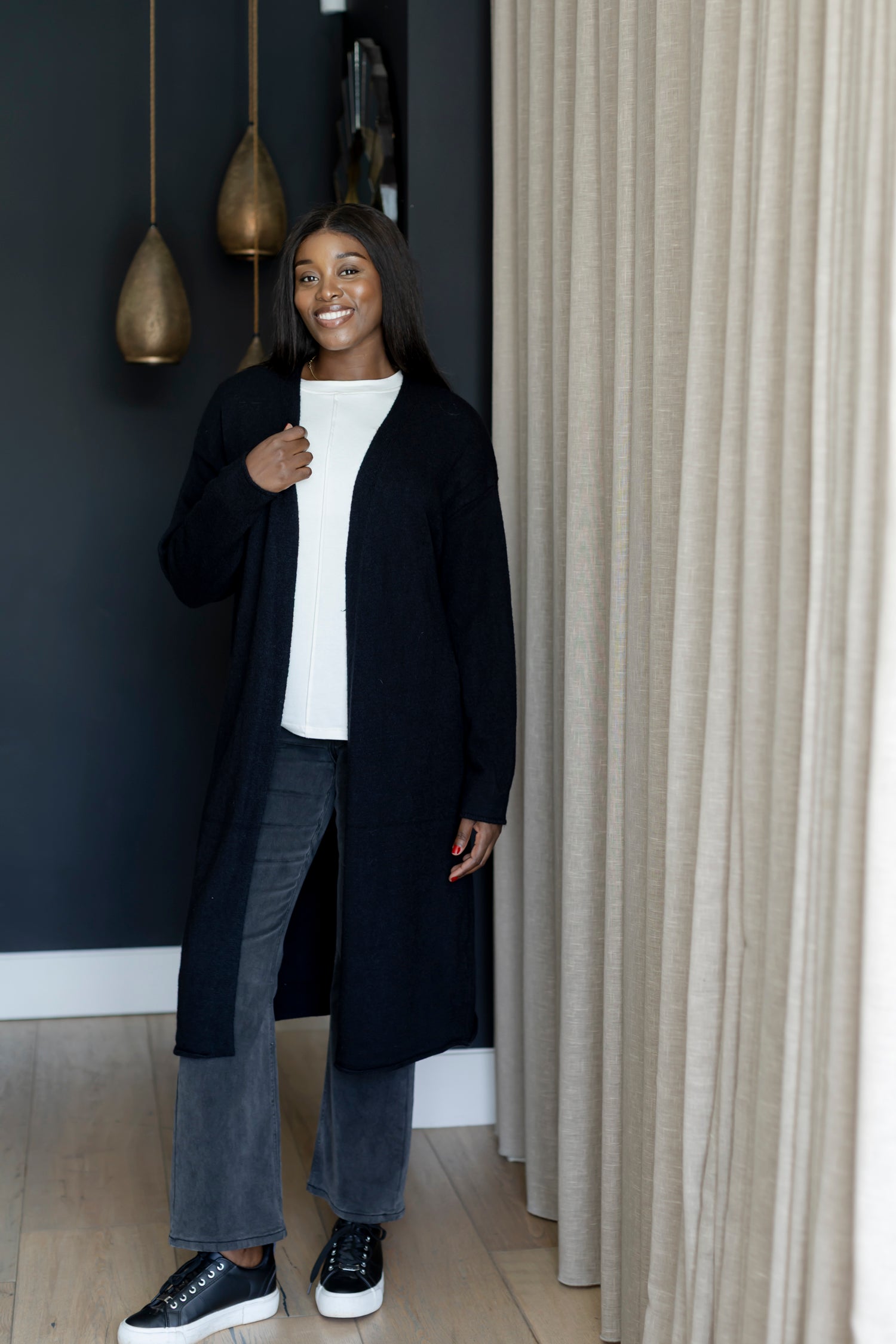 Padova - Long Classic Cardi, Black