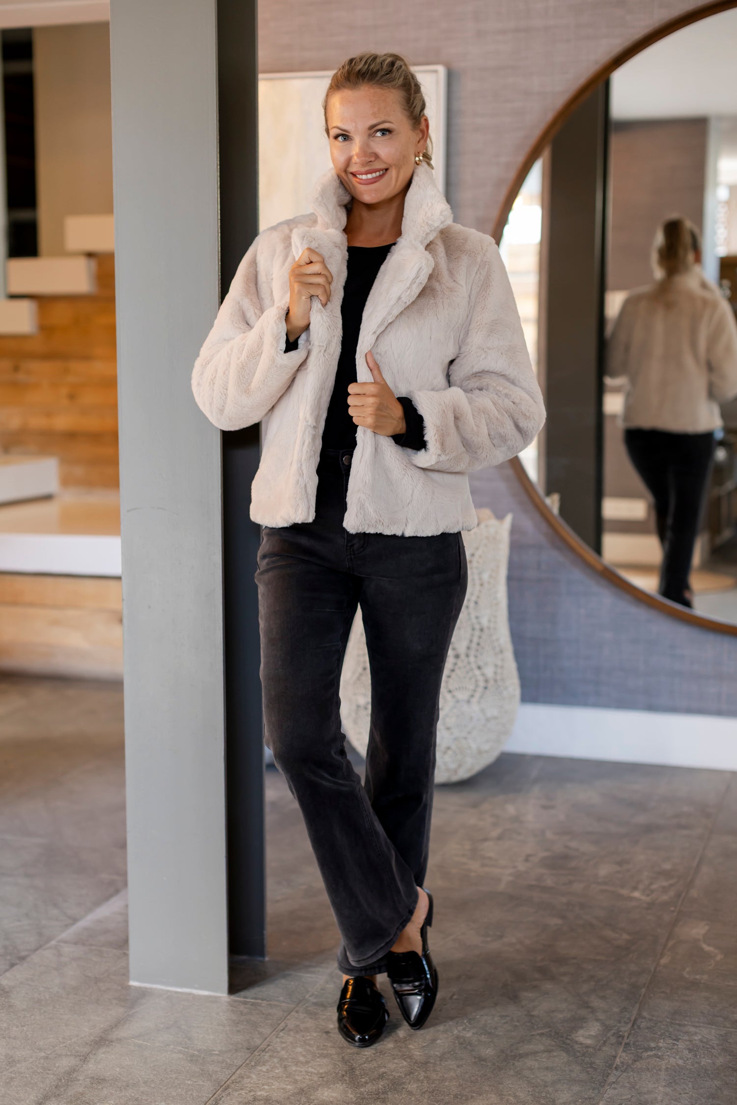 Prato - Short Faux Fur Lined Jacket, Cream