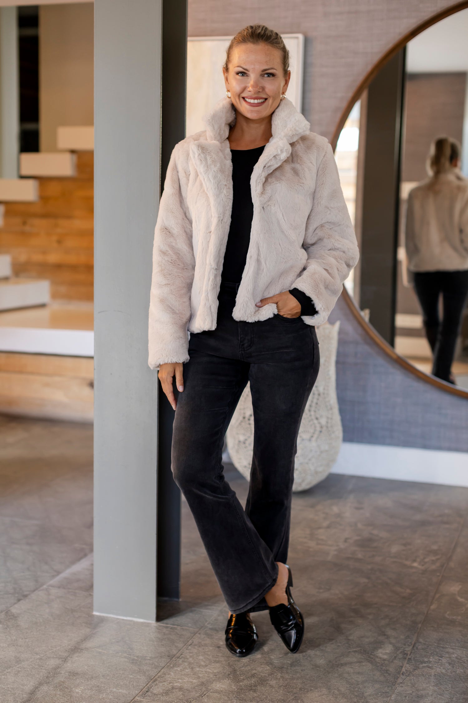 Prato - Short Faux Fur Lined Jacket, Cream