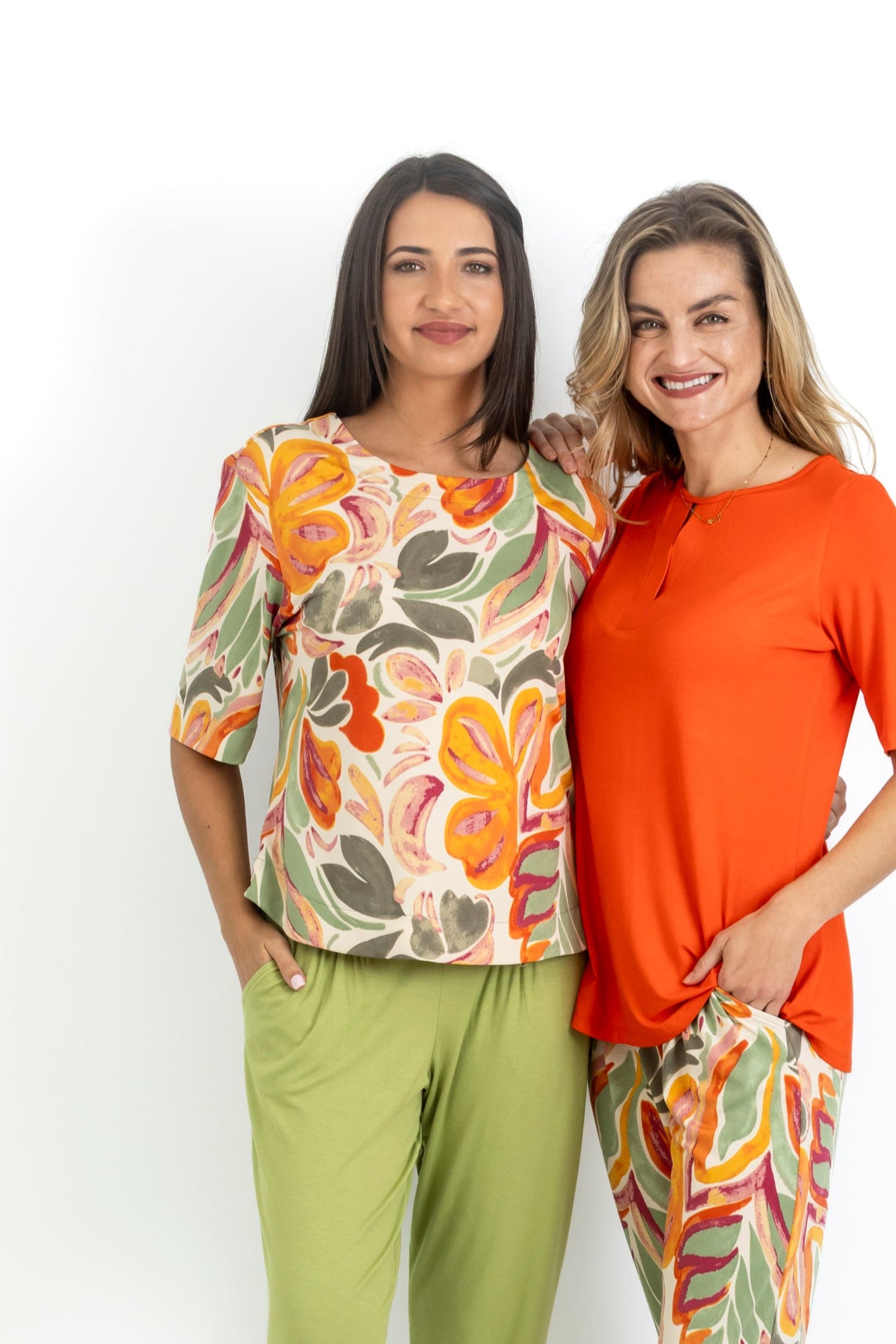 Aria - Curved Hem Tee, Summer Splash