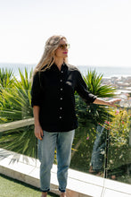 Load image into Gallery viewer, Hampton - Classic Linen Shirt, Black &amp; White
