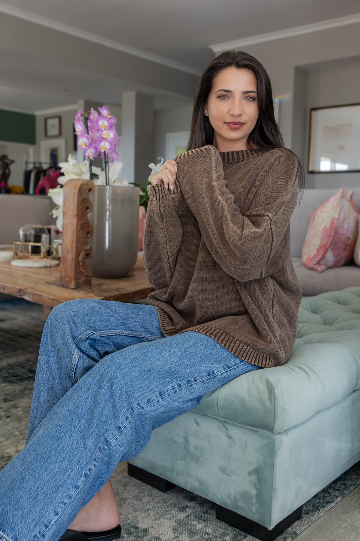 Tivoli - Distressed Cotton Crew Neck, Choc