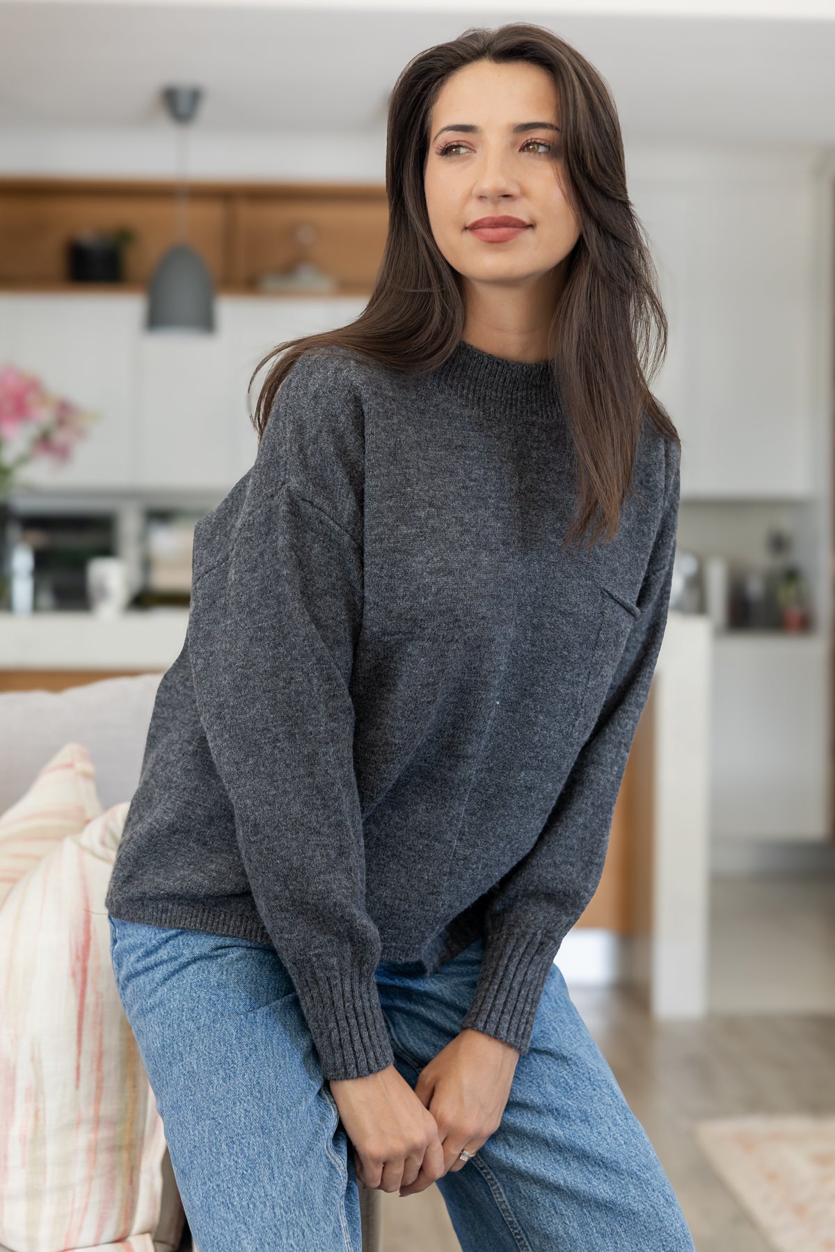 Hollister - Asymmetric Hem with Pocket, Charcoal