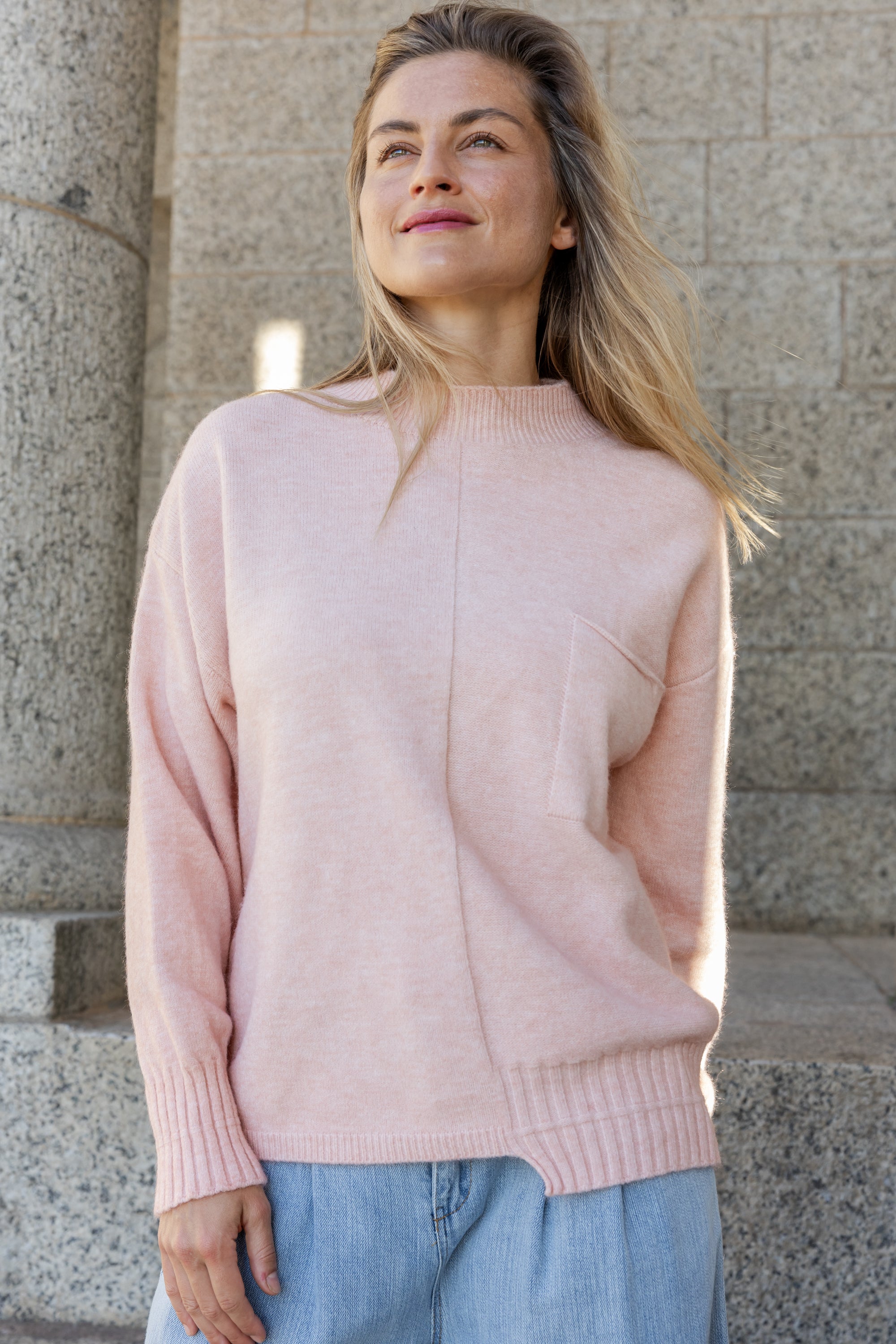 Hollister - Asymmetric Hem with Pocket, Blush