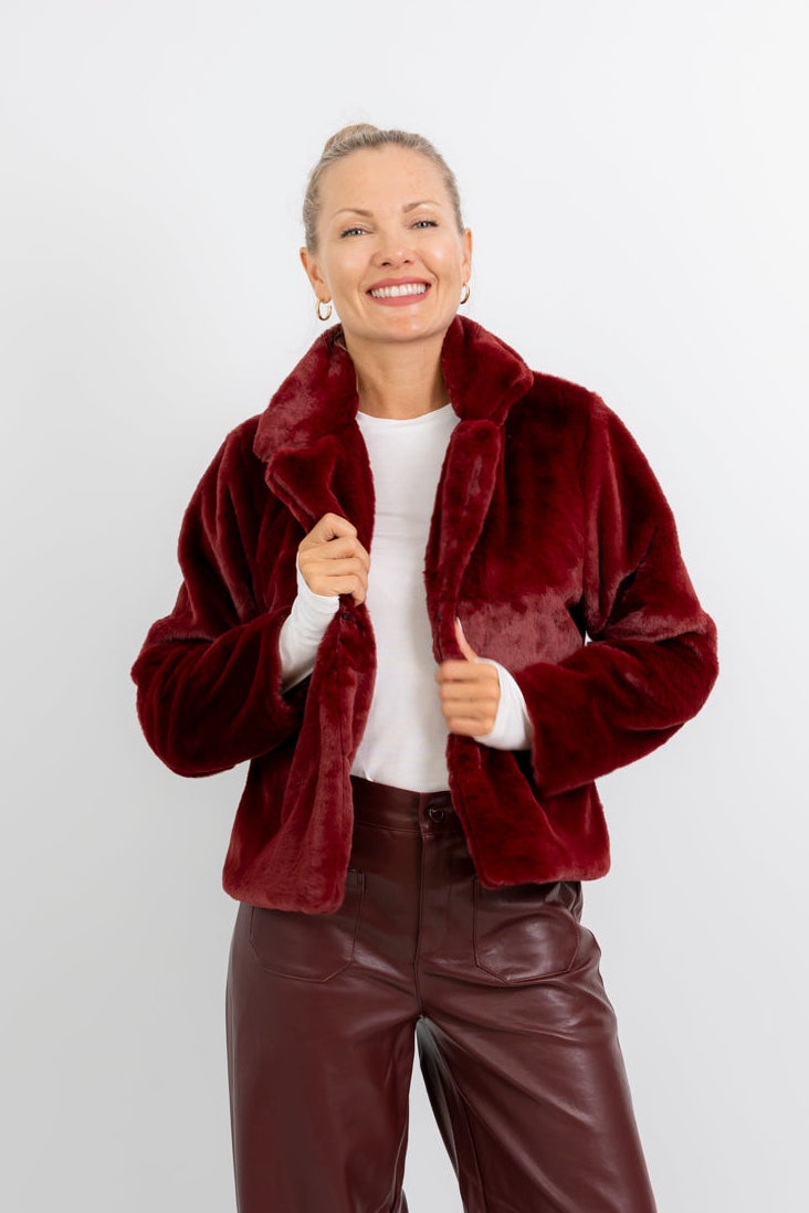 Prato - Short Faux Fur Lined Jacket, Bordeaux