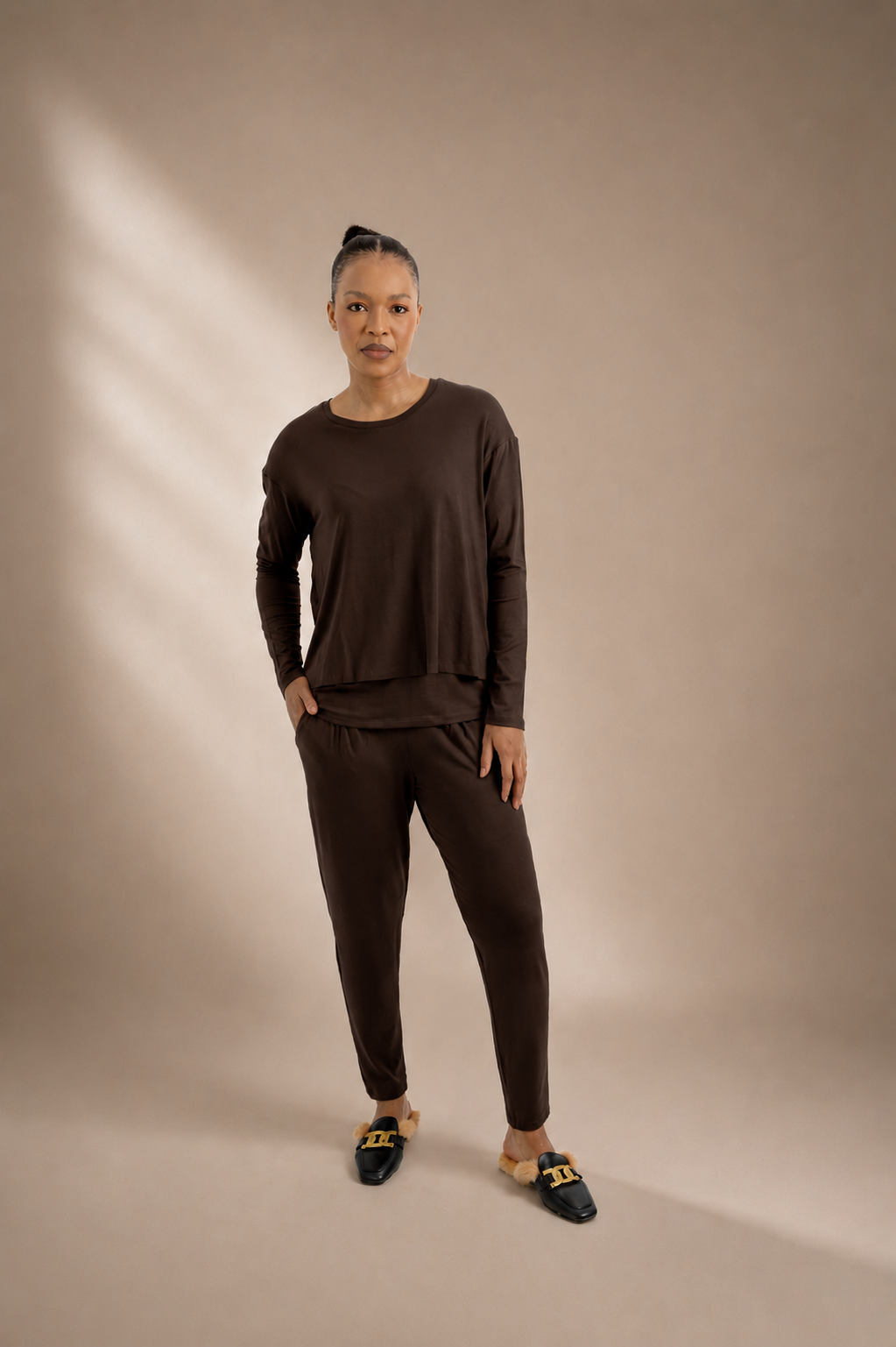 Cathy - Round Neck Tee With Built In Cami Chocolate