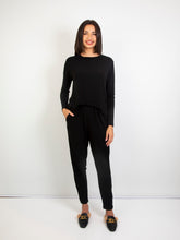 Load image into Gallery viewer, Roxanne - Black Classic Pant

